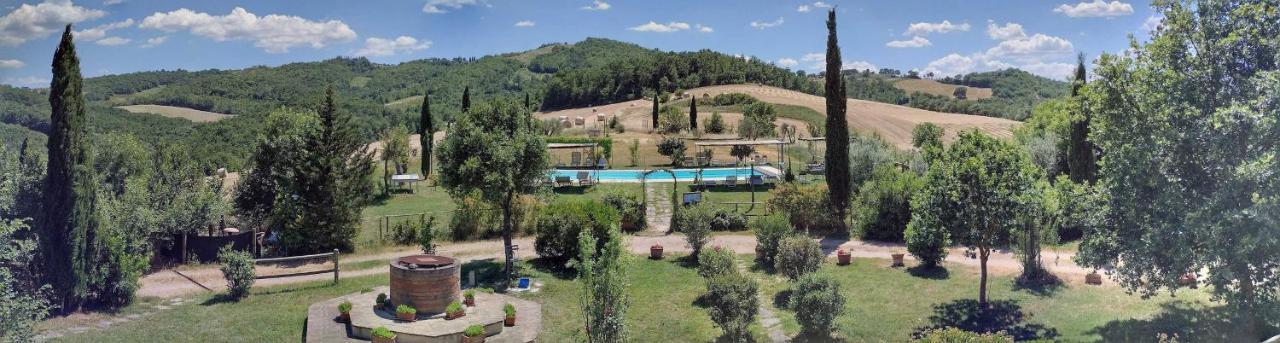 Casale Refoli Guest House Casole d'Elsa Exterior photo