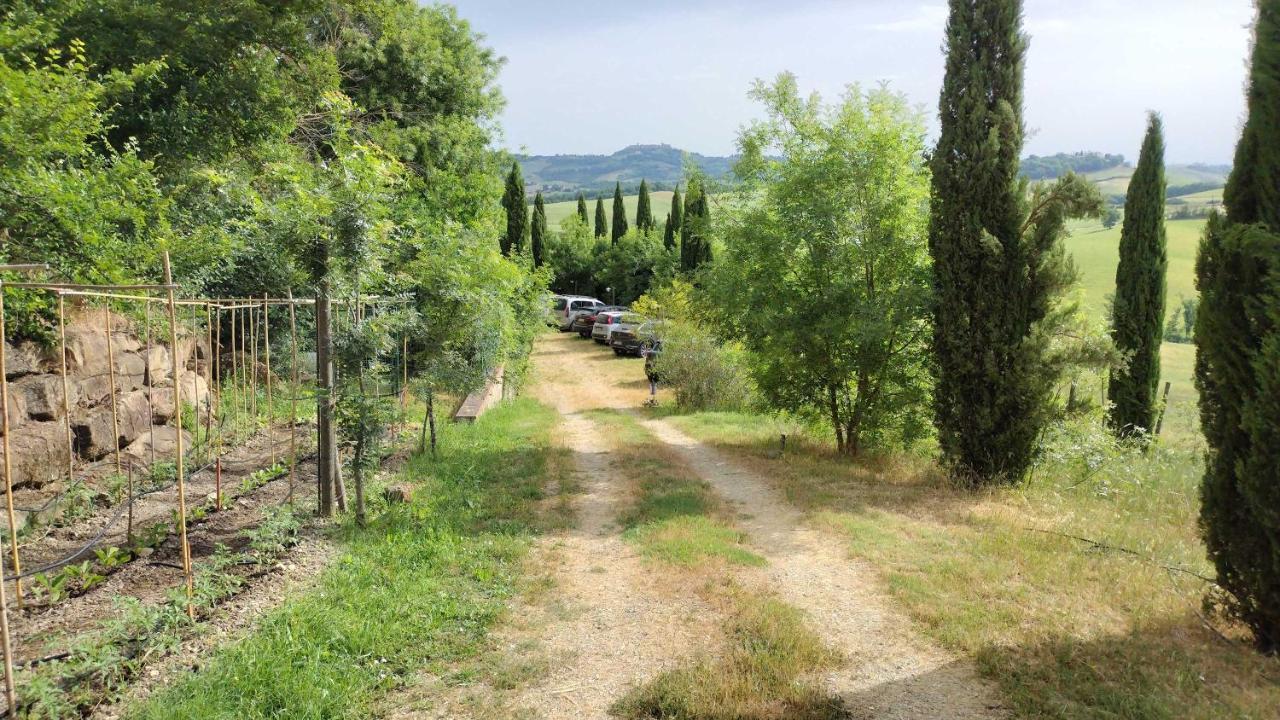 Casale Refoli Guest House Casole d'Elsa Exterior photo