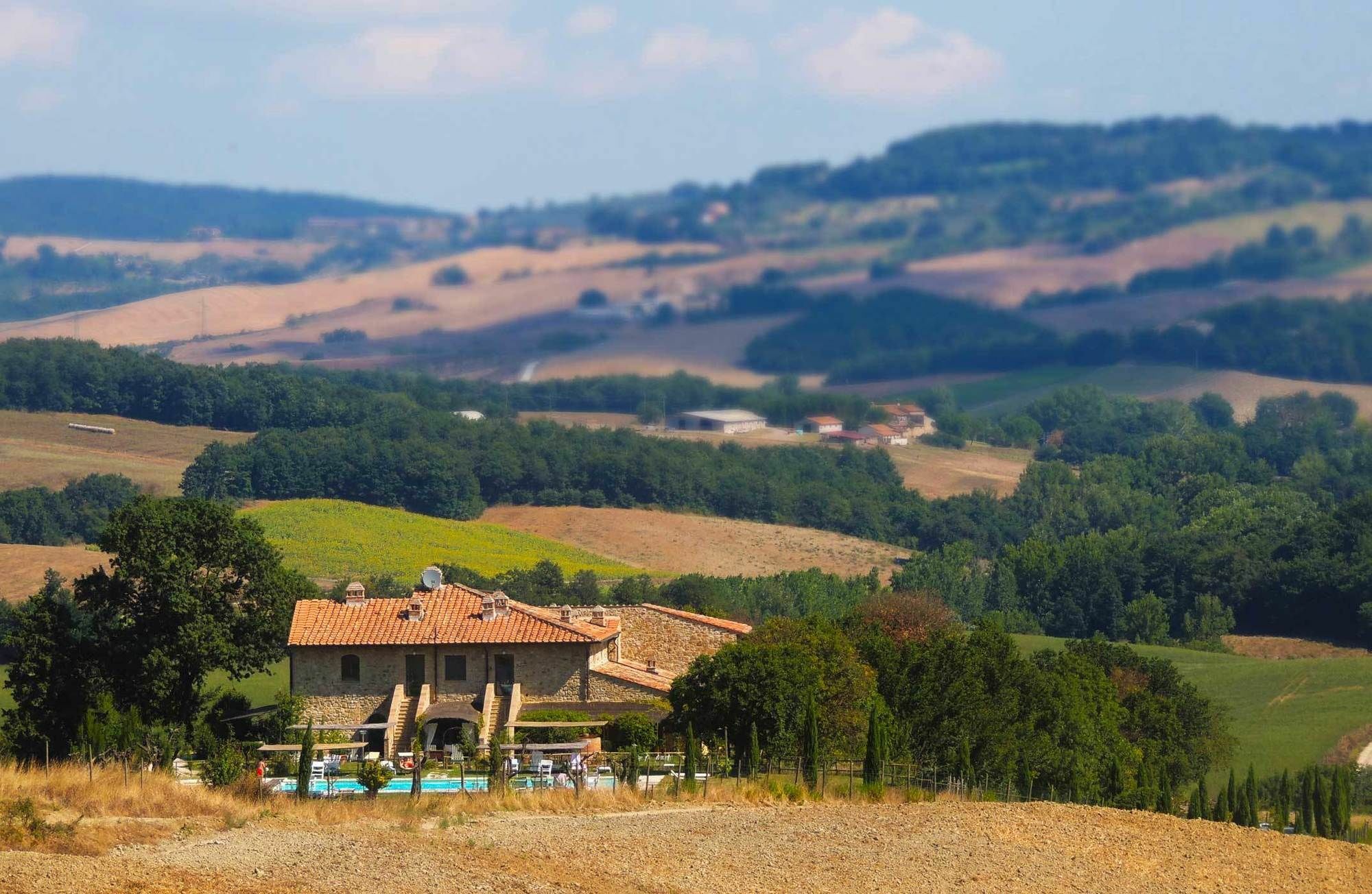 Casale Refoli Guest House Casole d'Elsa Exterior photo
