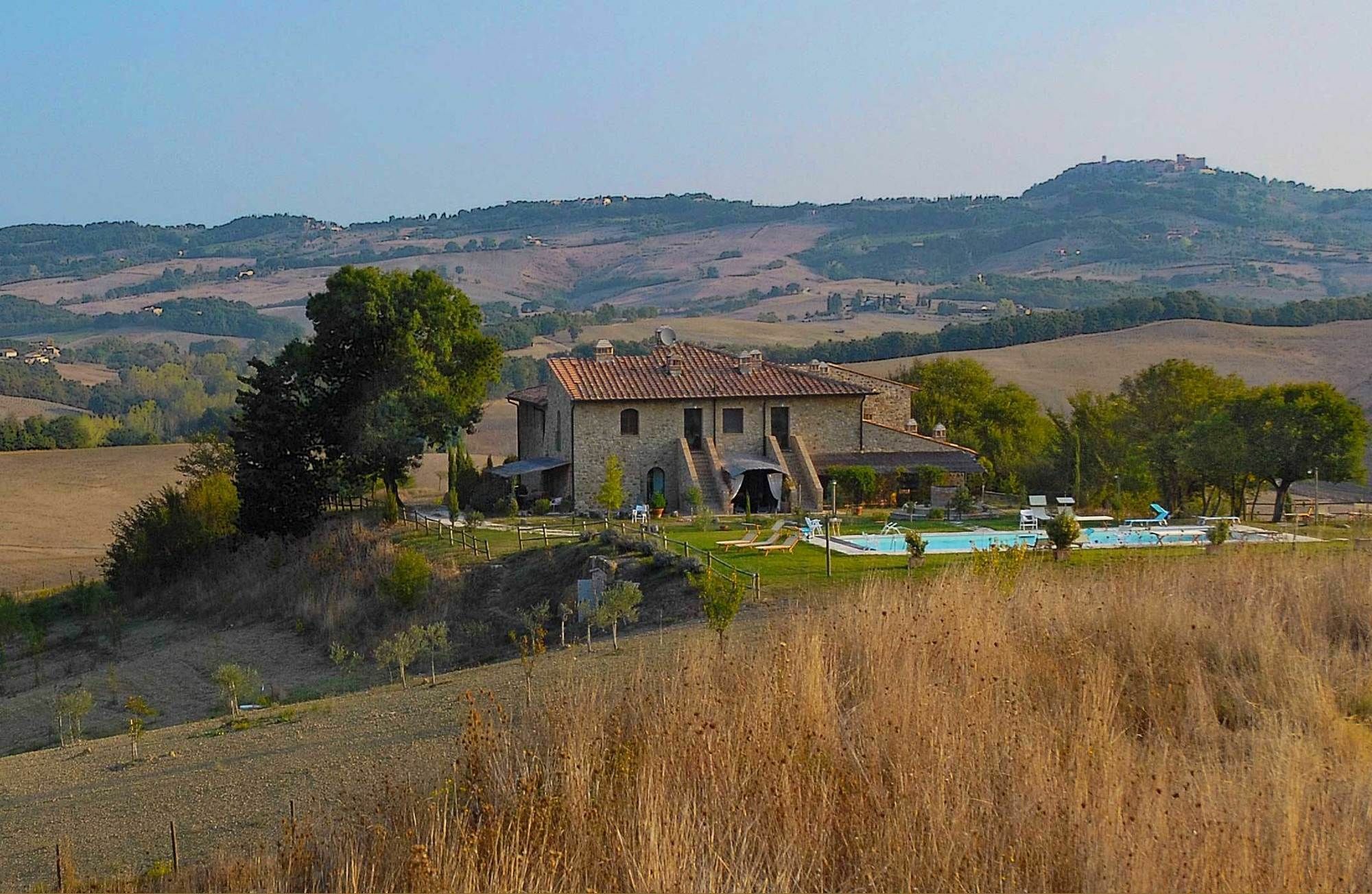 Casale Refoli Guest House Casole d'Elsa Exterior photo